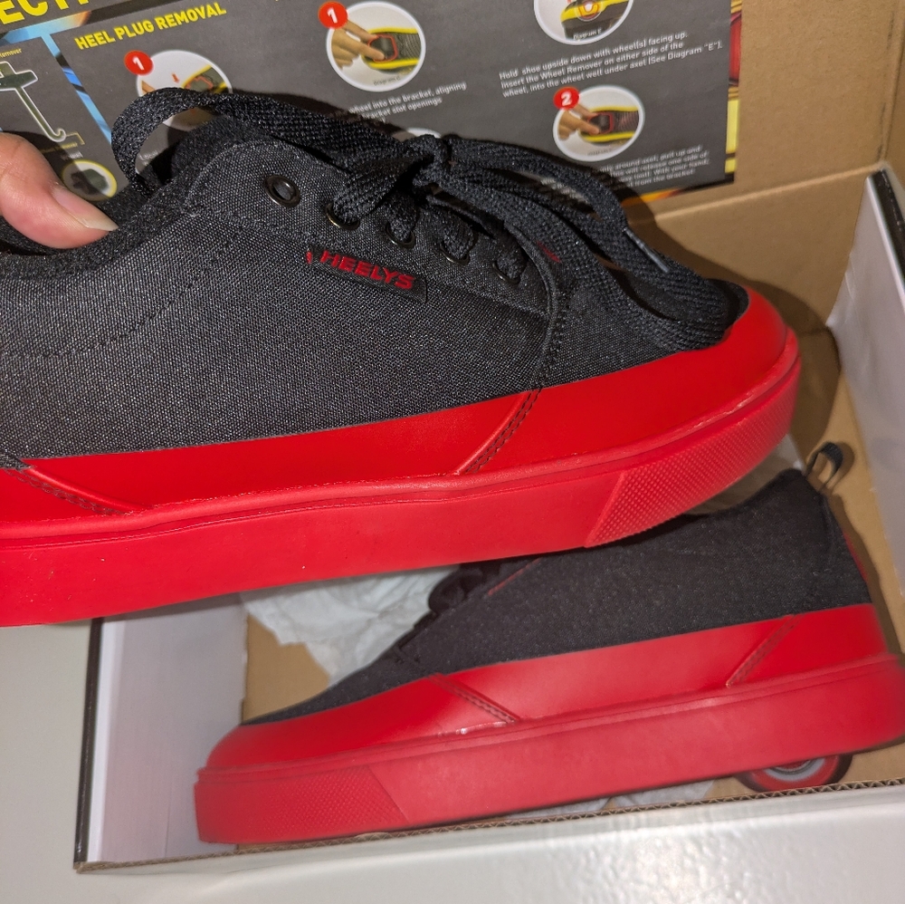 Boys Heeley Skate Sneakers